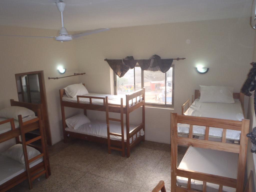 The Sleepy Hippo Hotel 아크라 객실 사진